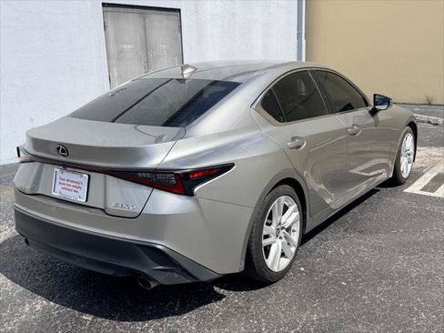 Used 2022 Lexus IS 300 RWD image 6