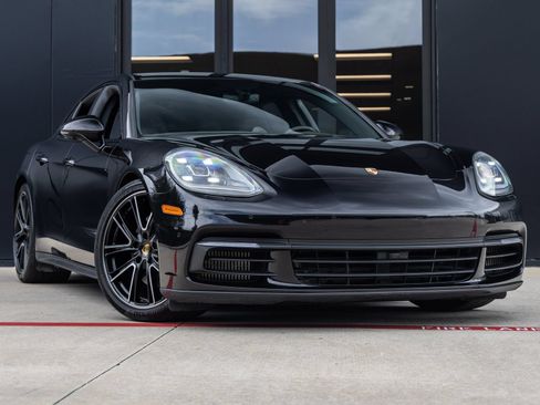 Certified 2018 Porsche Panamera 4S AWD/4WD image 6
