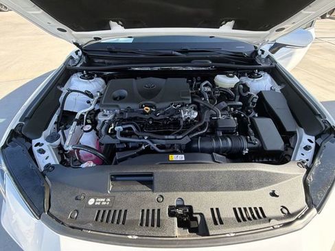 Certified 2025 Toyota Camry SE w/ Convenience Package image 34