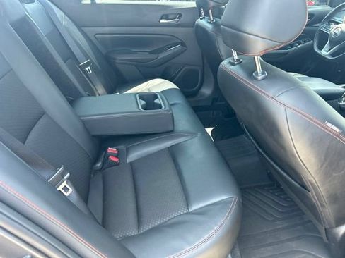 Used 2025 Nissan Altima 2.5 SR FWD image 15