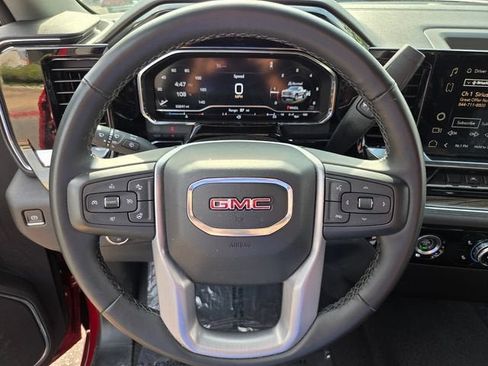 Used 2024 GMC Sierra 1500 Elevation AWD/4WD image 30