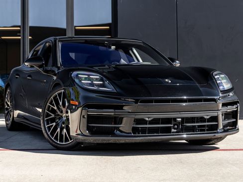 Used 2025 Porsche Panamera Turbo image 6