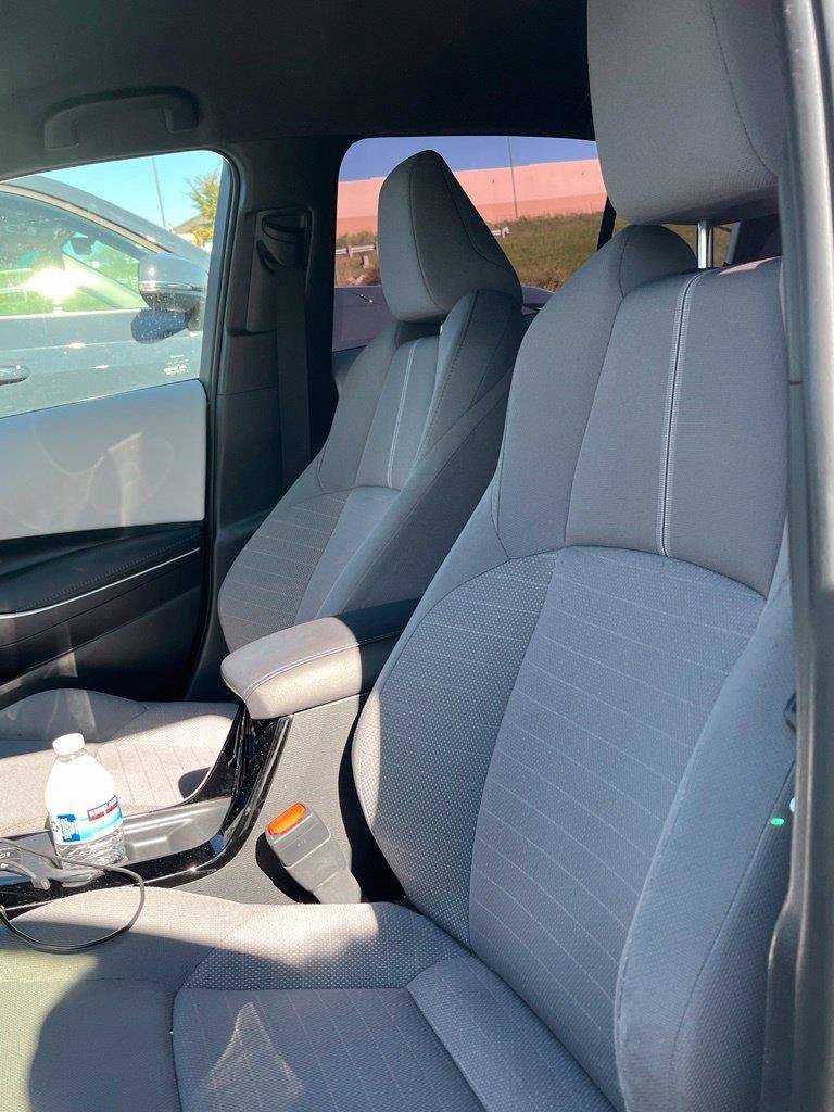 Used 2021 Toyota Corolla SE FWD image 6