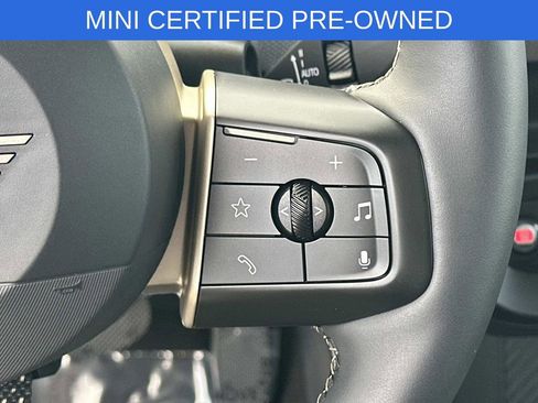 Used 2025 MINI Cooper S FWD image 17