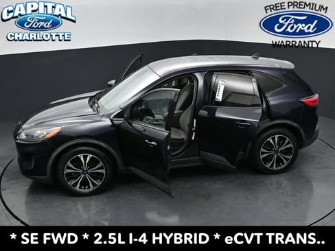 Used 2021 Ford Escape SE w/ SE Sport Appearance Package FWD image 36