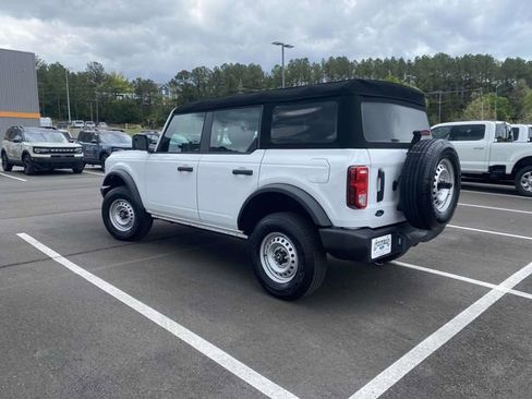 New 2025 Ford Bronco 4-Door AWD/4WD image 16