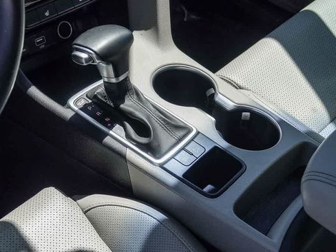 Used 2020 Kia Sportage EX FWD image 18
