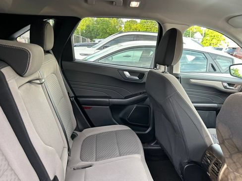 Used 2021 Ford Escape SE w/ SE Sport Appearance Package AWD/4WD image 12