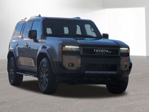 New 2026 Toyota Land Cruiser image 3