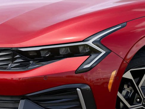 New 2025 Kia K5 EX image 10