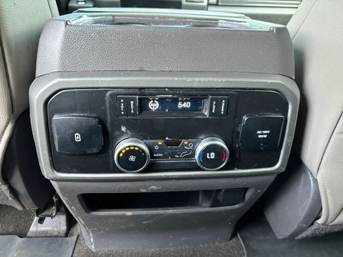 Used 2020 Ford Expedition Max XLT w/ Equipment Group 202A RWD image 15