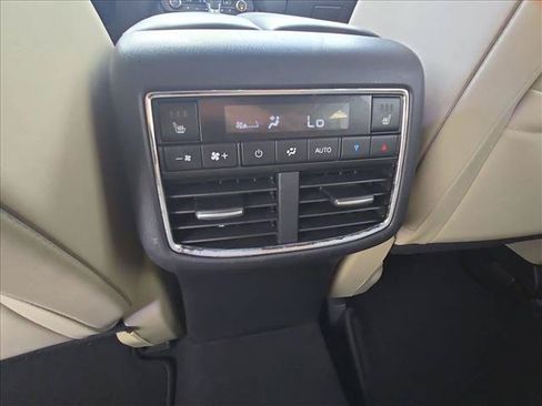 Used 2019 MAZDA CX-9 Grand Touring FWD image 18