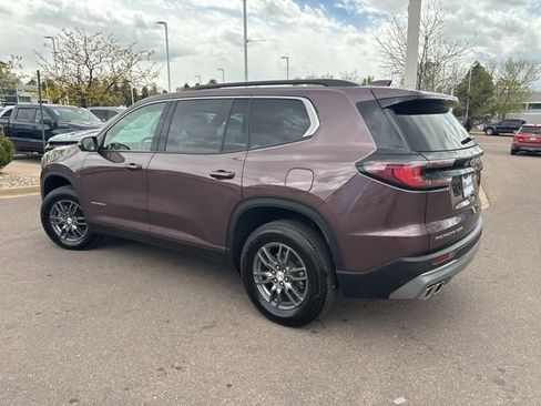Certified 2025 GMC Acadia Elevation AWD/4WD image 4