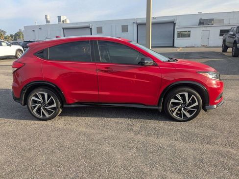 Used 2019 Honda HR-V Sport image 3