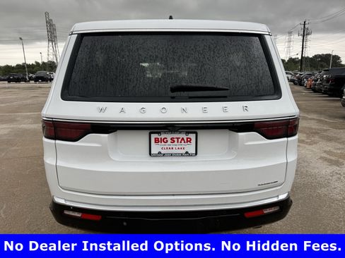 Used 2024 Jeep Wagoneer L Series II w/ Flexible Seating Group AWD/4WD image 7
