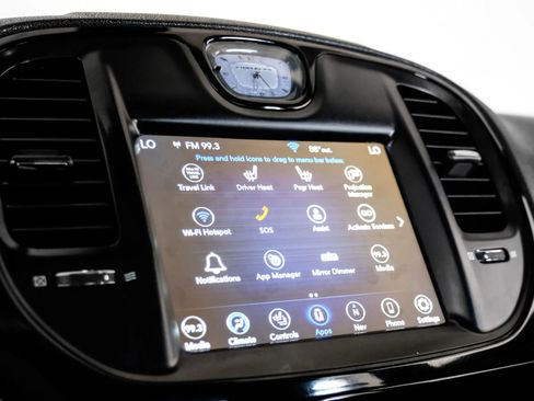Used 2022 Chrysler 300 S RWD image 31