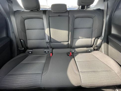 Used 2025 Chevrolet Equinox LT image 38