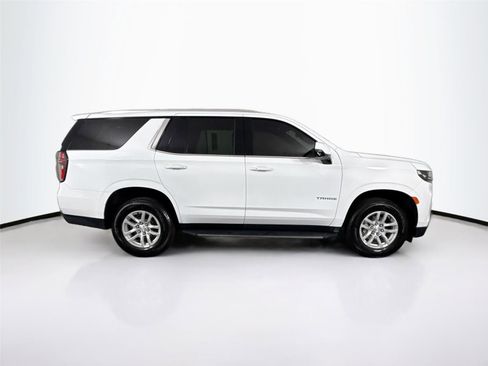 Used 2022 Chevrolet Tahoe LT w/ Luxury Package RWD image 11