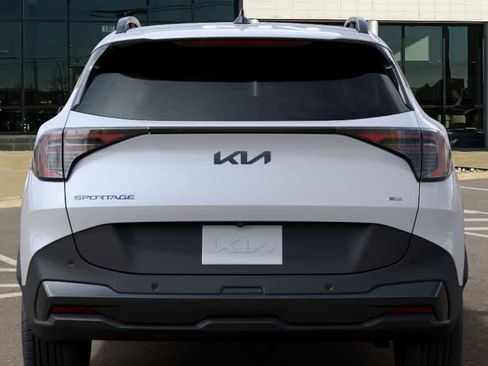 New 2026 Kia Sportage X-Line AWD/4WD image 13