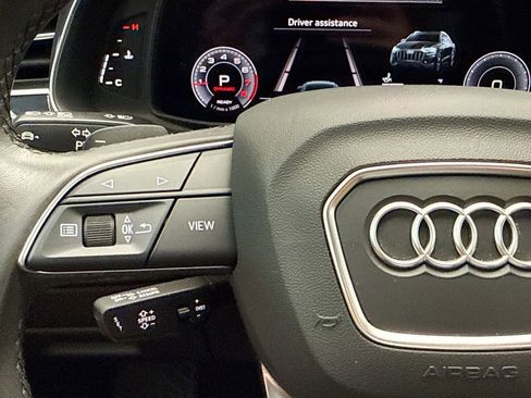 Used 2023 Audi Q8 Prestige w/ Prestige Package AWD/4WD image 11