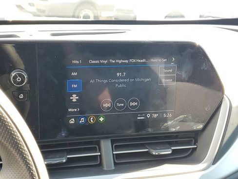 Used 2024 Chevrolet Trax LS FWD image 19