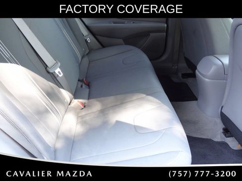 Used 2023 Hyundai Elantra SEL FWD image 8
