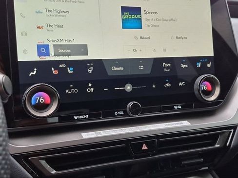 Used 2025 Lexus TX 350 AWD w/ Technology Package image 15