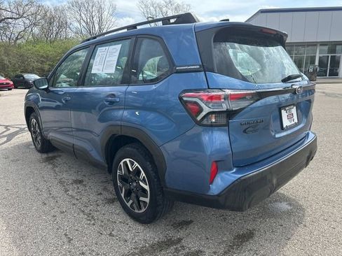 Certified 2025 Subaru Forester image 5