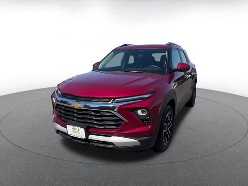 Used 2025 Chevrolet TrailBlazer LT FWD image 7