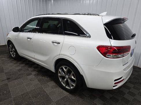 Used 2017 Kia Sorento SX FWD image 9