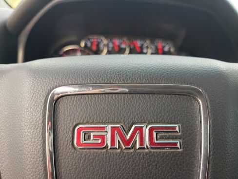 Used 2014 GMC Sierra 1500 SLE w/ SLE Value Package image 29