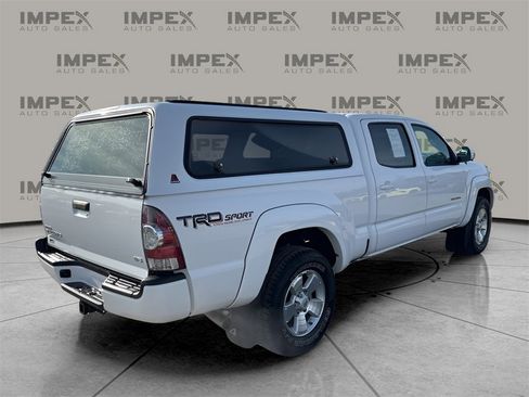Used 2015 Toyota Tacoma 4x4 Double Cab image 5