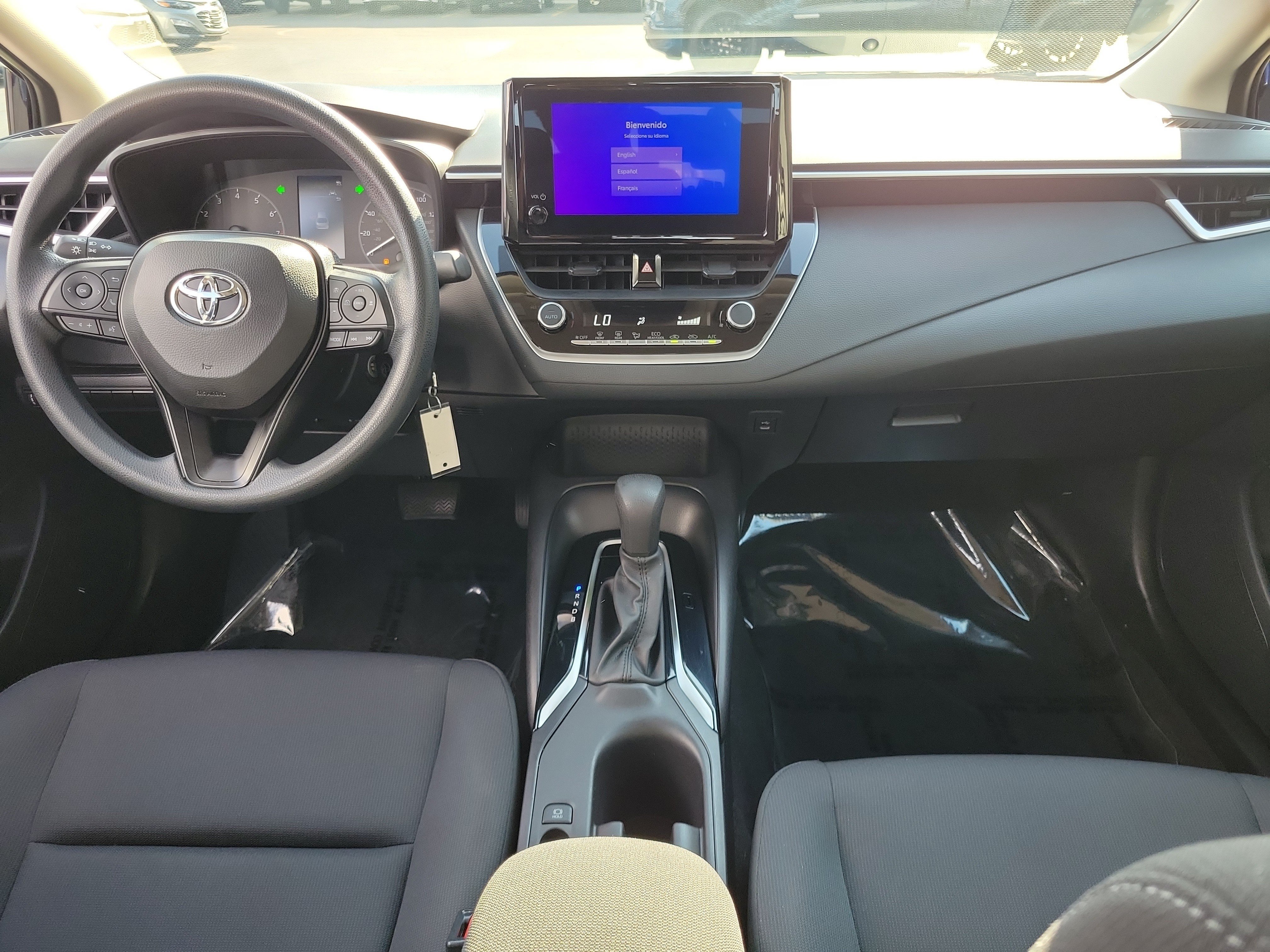 Used 2024 Toyota Corolla LE FWD image 9