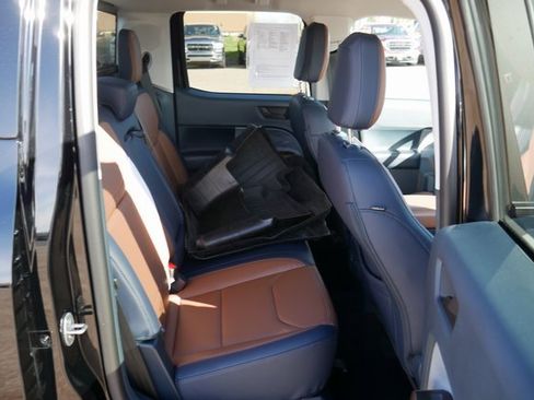 Used 2024 Ford Maverick Lariat w/ FX4 Off-Road Package image 26