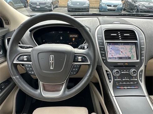 Used 2020 Lincoln Nautilus Reserve w/ Equipment Group 201A image 23