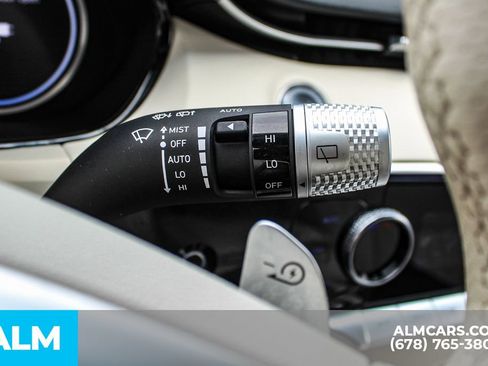 Used 2024 Genesis Electrified GV70 Advanced image 32