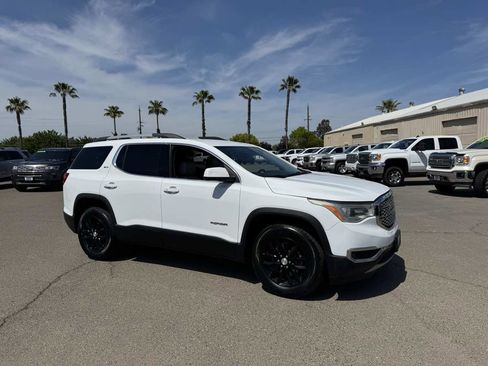 Used 2019 GMC Acadia SLT image 14