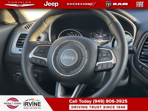 Used 2019 Jeep Compass Latitude image 15