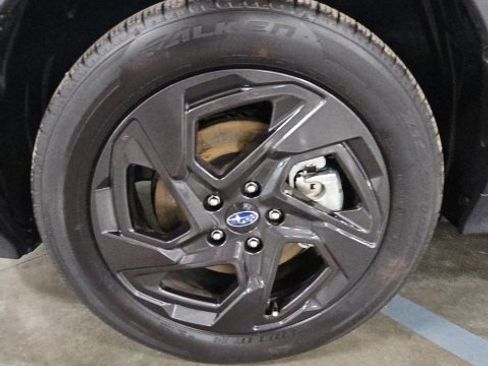 Certified 2025 Subaru Crosstrek 2.5i Sport w/ Crosstrek Mirror Package image 46