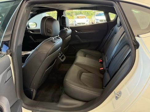 Certified 2022 Maserati Quattroporte GT image 10