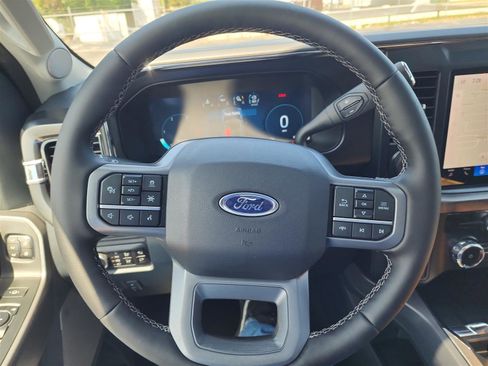 New 2025 Ford F350 Lariat w/ Lariat Ultimate Package image 25