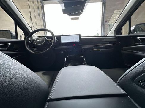 New 2026 Kia Carnival SX Prestige image 24