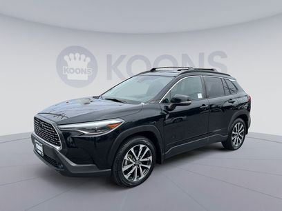 Used 2022 Toyota Corolla Cross XLE w/ Convenience Package