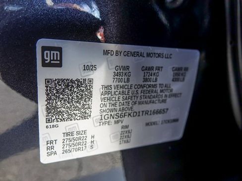 New 2026 Chevrolet Suburban Premier image 33