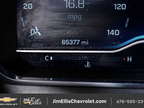 Certified 2024 Chevrolet Suburban LT RWD image 13