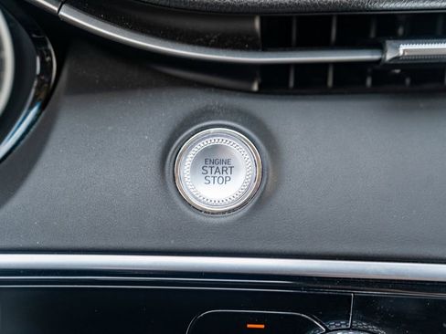 Used 2025 Genesis GV70 2.5T image 26