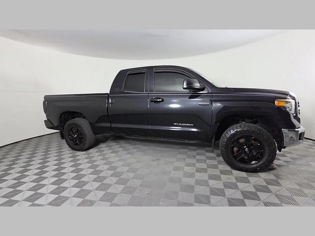 Used 2020 Toyota Tundra SR5 w/ SR5 Upgrade Package RWD image 35