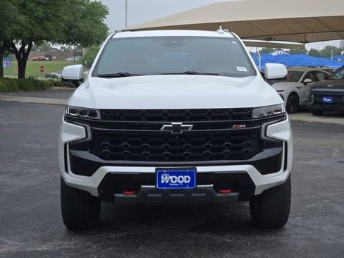 Certified 2024 Chevrolet Tahoe Z71 w/ Luxury Package AWD/4WD image 2