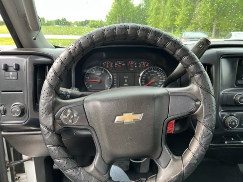 Used 2015 Chevrolet Silverado 3500 W/T RWD image 16