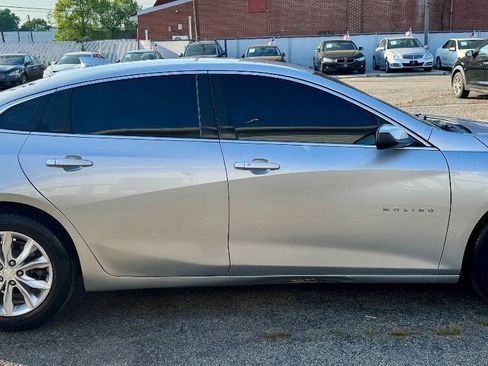 Used 2019 Chevrolet Malibu LT FWD image 6